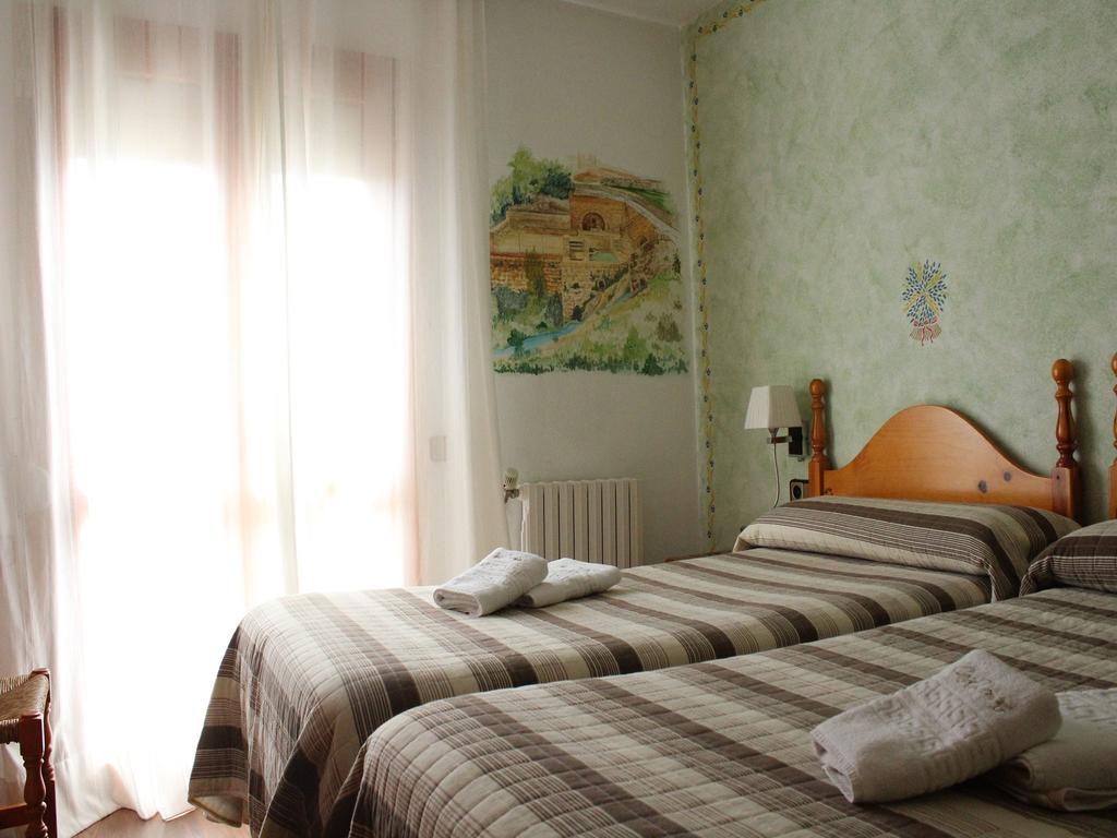 Hotel Casa Domenc Aren ภายนอก รูปภาพ
