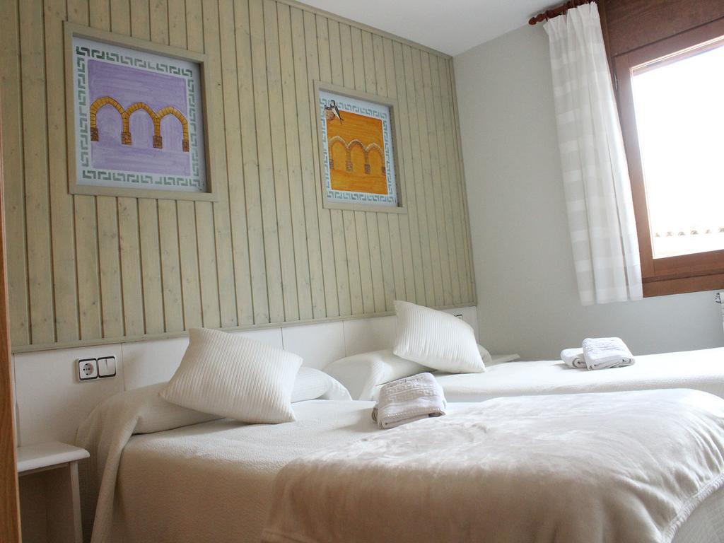 Hotel Casa Domenc Aren ภายนอก รูปภาพ
