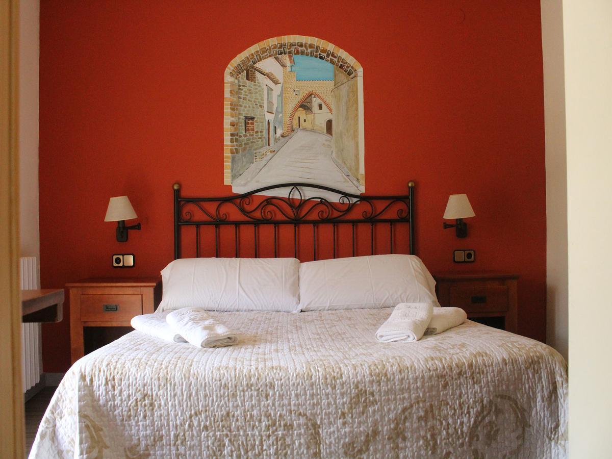 Hotel Casa Domenc Aren ภายนอก รูปภาพ
